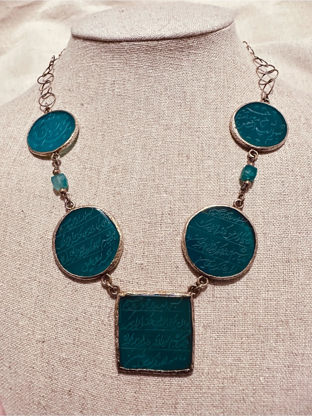 Arabic | Necklace | Arabic Green Aqeeq Disc Necklace